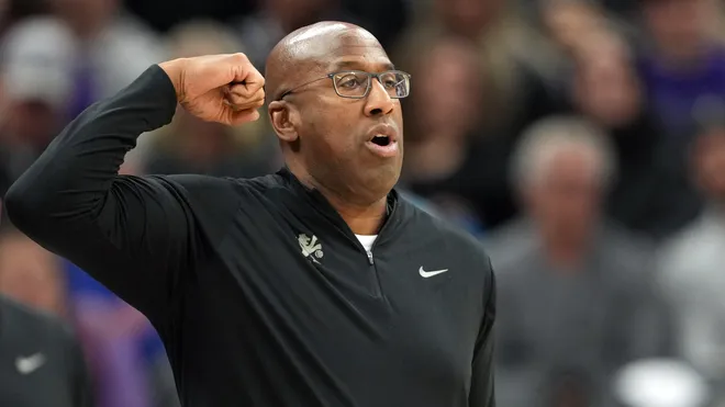 Mike Brown Inks Huge $40M Deal to Lead Knicks