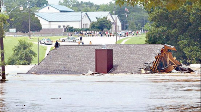 Texas NBA teams Mavericks, Spurs, and Rockets unite with donations and relief efforts amid devastating floods—showcasing athlete-led community impact and statewide solidarity.
