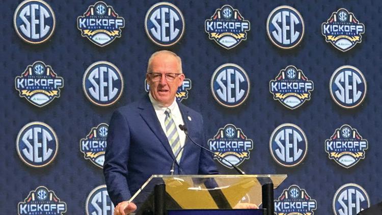 The SEC and Big Ten are clashing over the College Football Playoff’s future format, and billions in revenue, recruiting, and athletic finances hang in the balance.