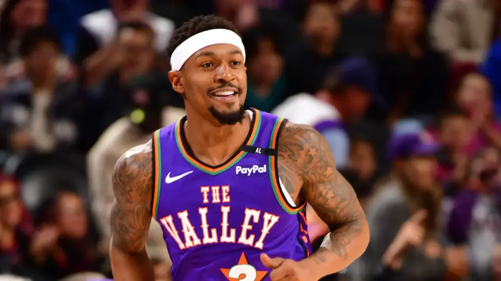 Bradley Beal leaves the Suns after a $13.9M buyout and signs with the Clippers. Explore his career, contract history, and estimated $150M net worth.