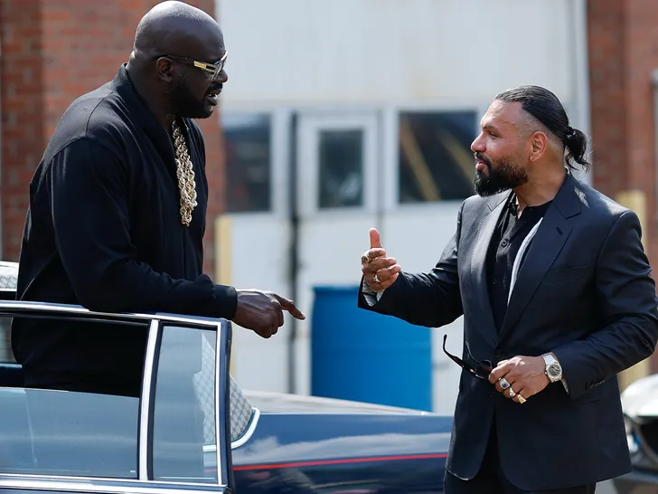 Shaquille O'Neal Filming New TV Show Appearance