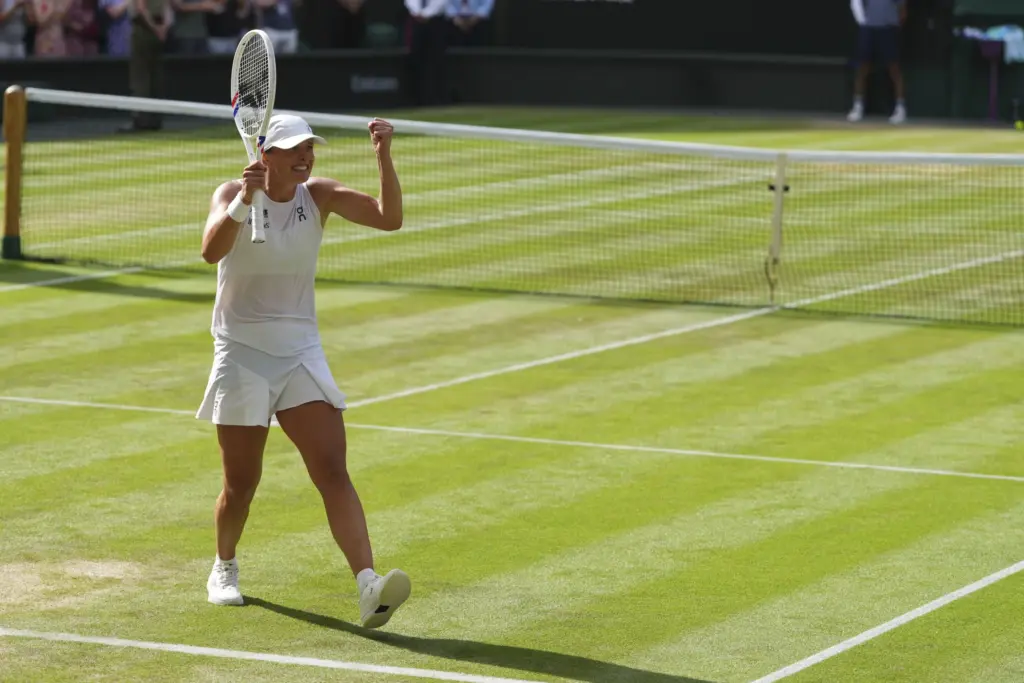 Iga Świątek wins Wimbledon 2025 after a doping suspension and title drought. Discover her journey, resilience, and game-changing performance at Centre Court.