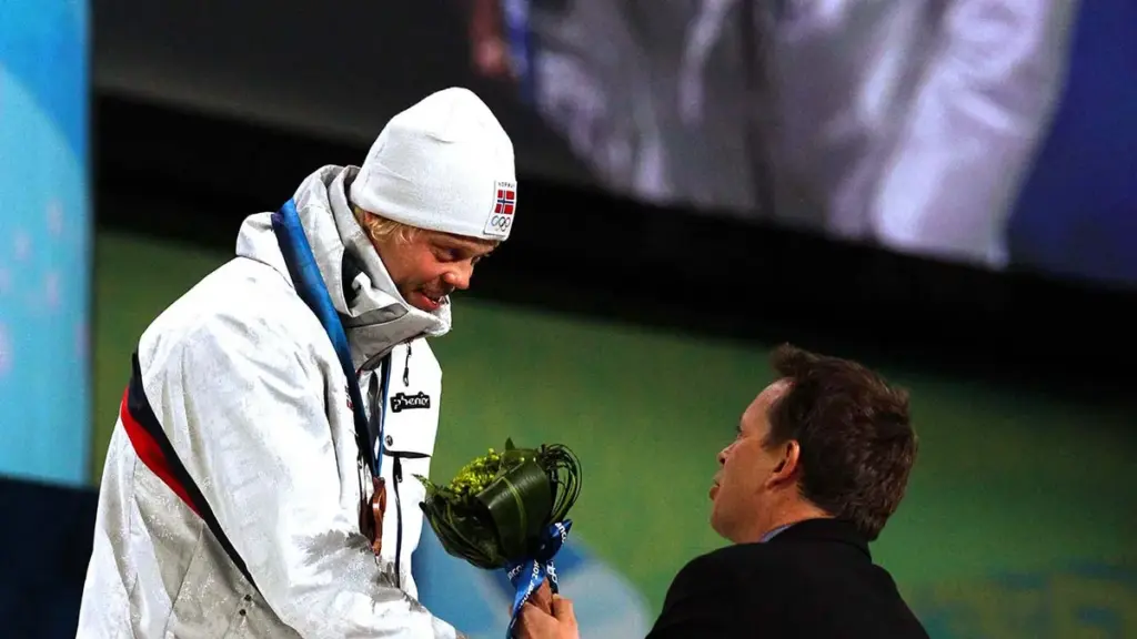 Norwegian Olympian Audun Groenvold has died at 49 after a lightning strike. His legacy spans alpine skiing, ski cross, coaching, and Olympic history.