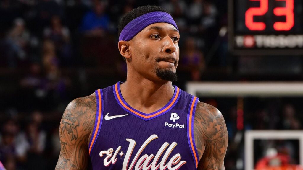 Bradley Beal leaves the Suns after a $13.9M buyout and signs with the Clippers. Explore his career, contract history, and estimated $150M net worth.