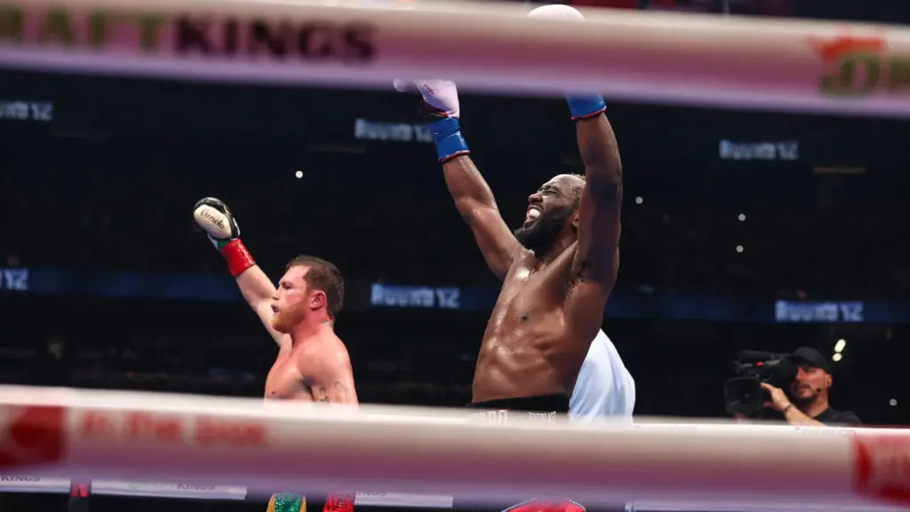 Crawford vs Álvarez Fight