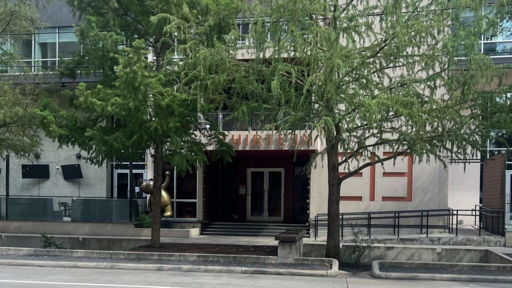 James Harden restaurant lockout